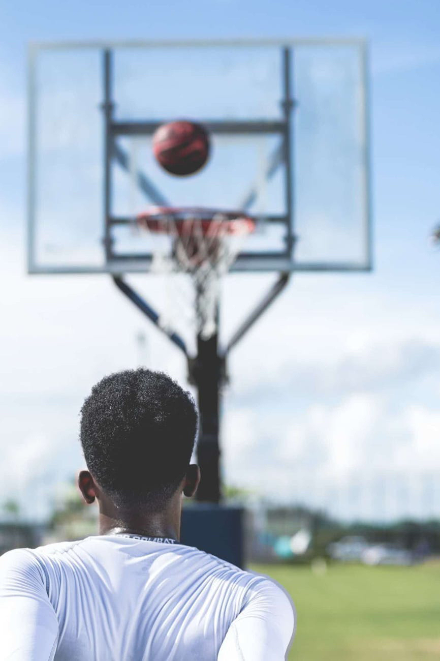 Entrenamiento de Baloncesto en Casa: Mejora tu Tiro con 3 Ejercicios Simples